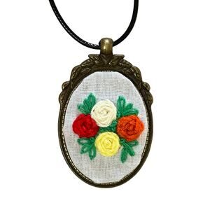 Embroidery Cameo Necklaces Handmade Rose Jewelry